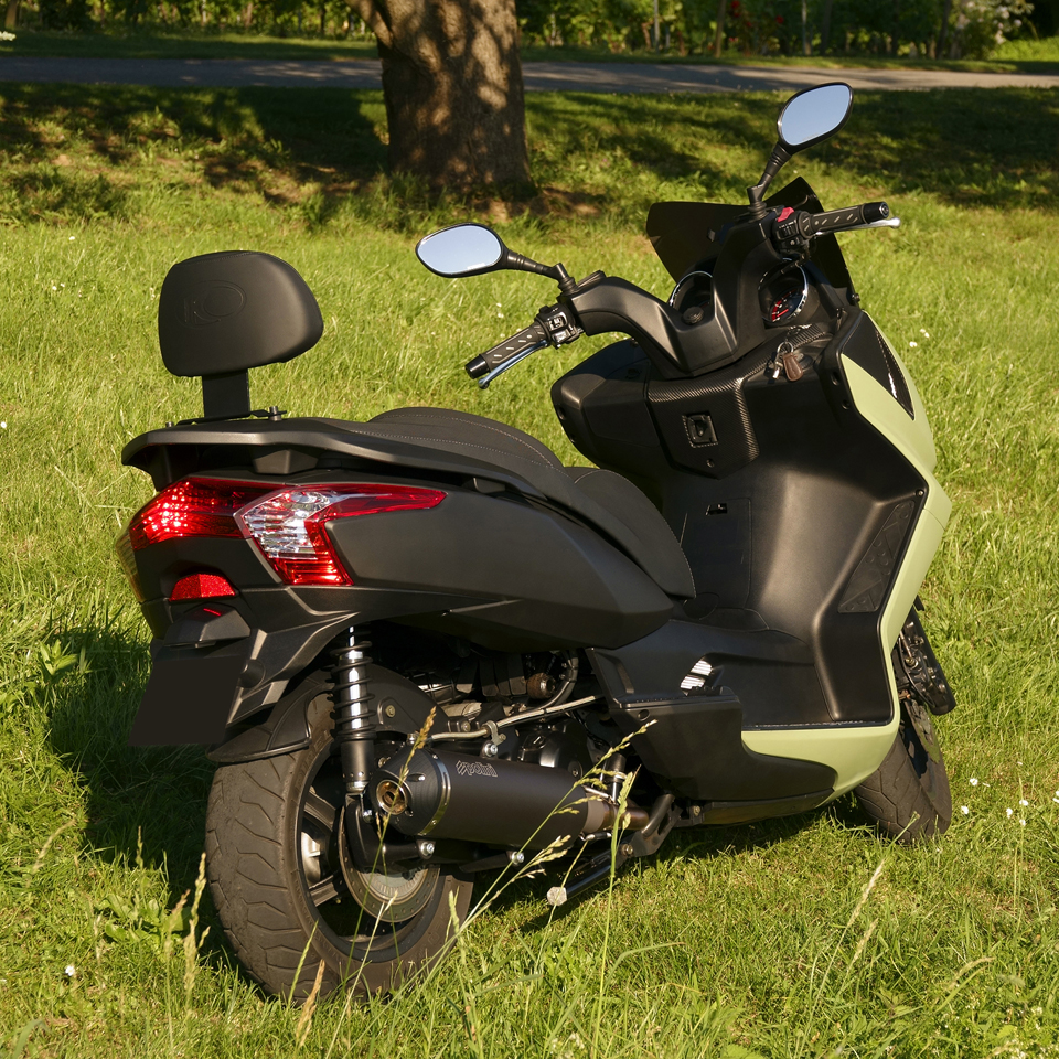 5-dcr4340p960.jpg